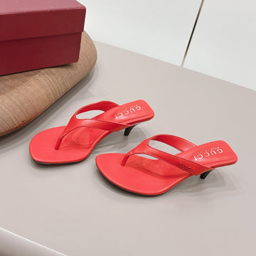 Gucci 26 Round Toe Flip-Flops 60 Red In Sheepskin 739373