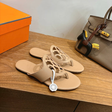 Hm Mage Sandal Beige In Calfskin 744044