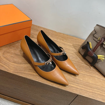 Hm 26 Majeste 45 Pump Brown In Cowhide 744115