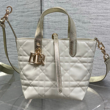CD Toujours Vertical 18CM White In Cowhide 286396