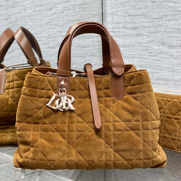 CD Toujours Vertical 28.5cm Brown In Suede 286488