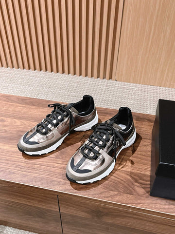 CC Sneaker Brown Metallic In Leather 753926