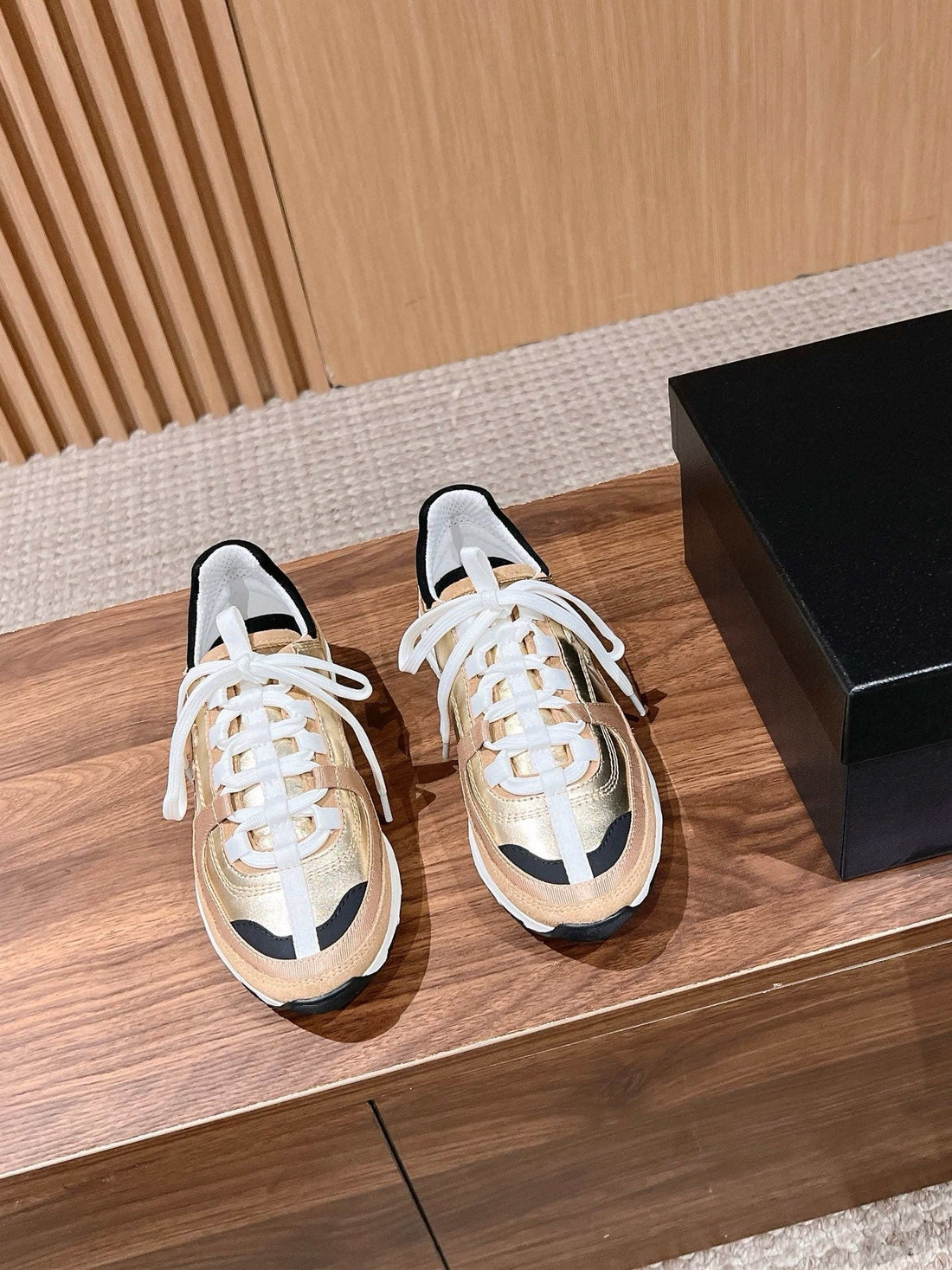 CC Sneaker Gold Brown In Leather 753924