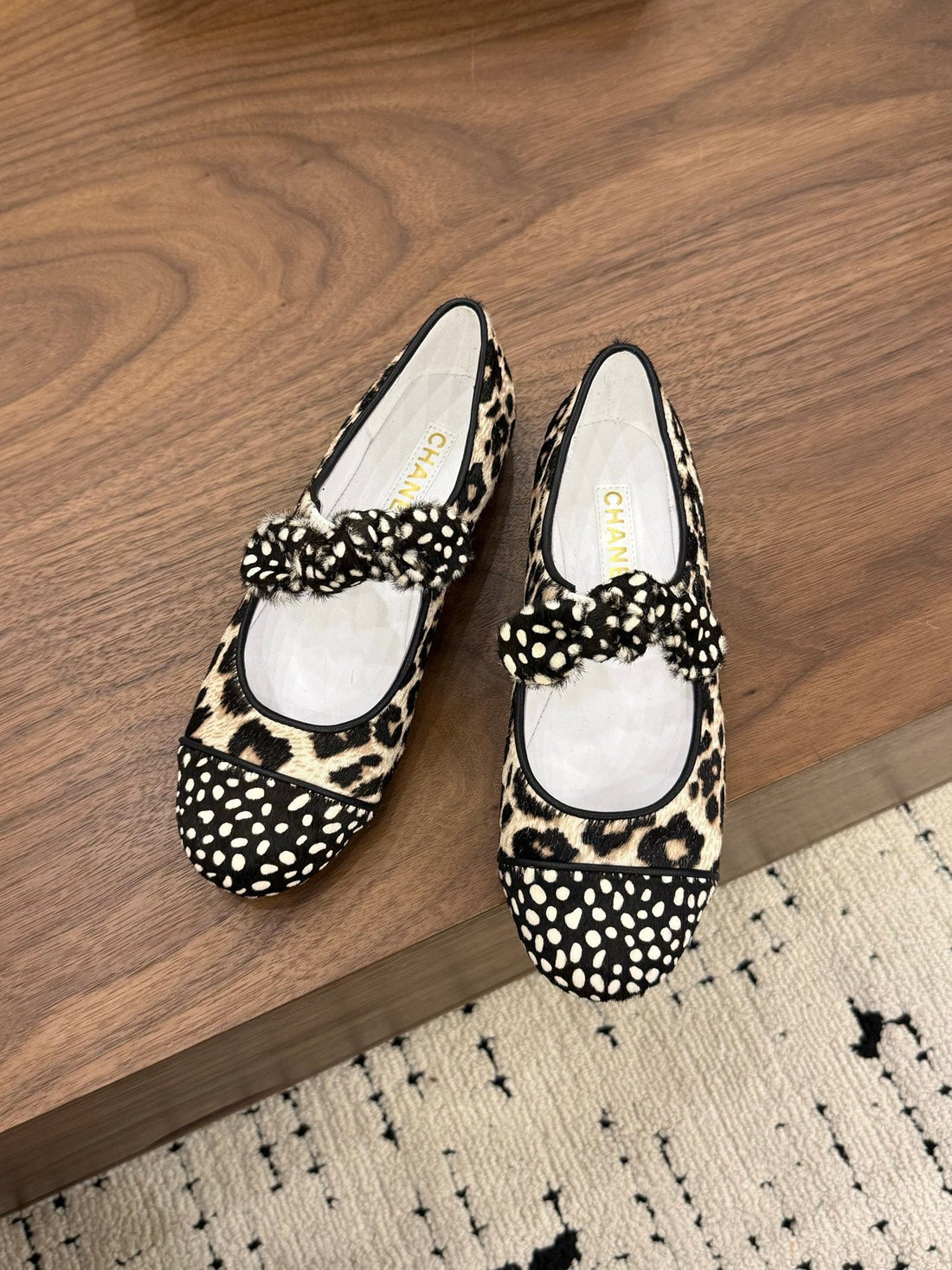 CC 26 Polka Dot Mary Janes Beige In Horsehair 756089