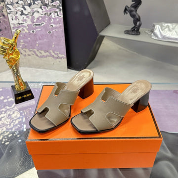 Hm Sandal 90MM Taupe In Cowhide 757934