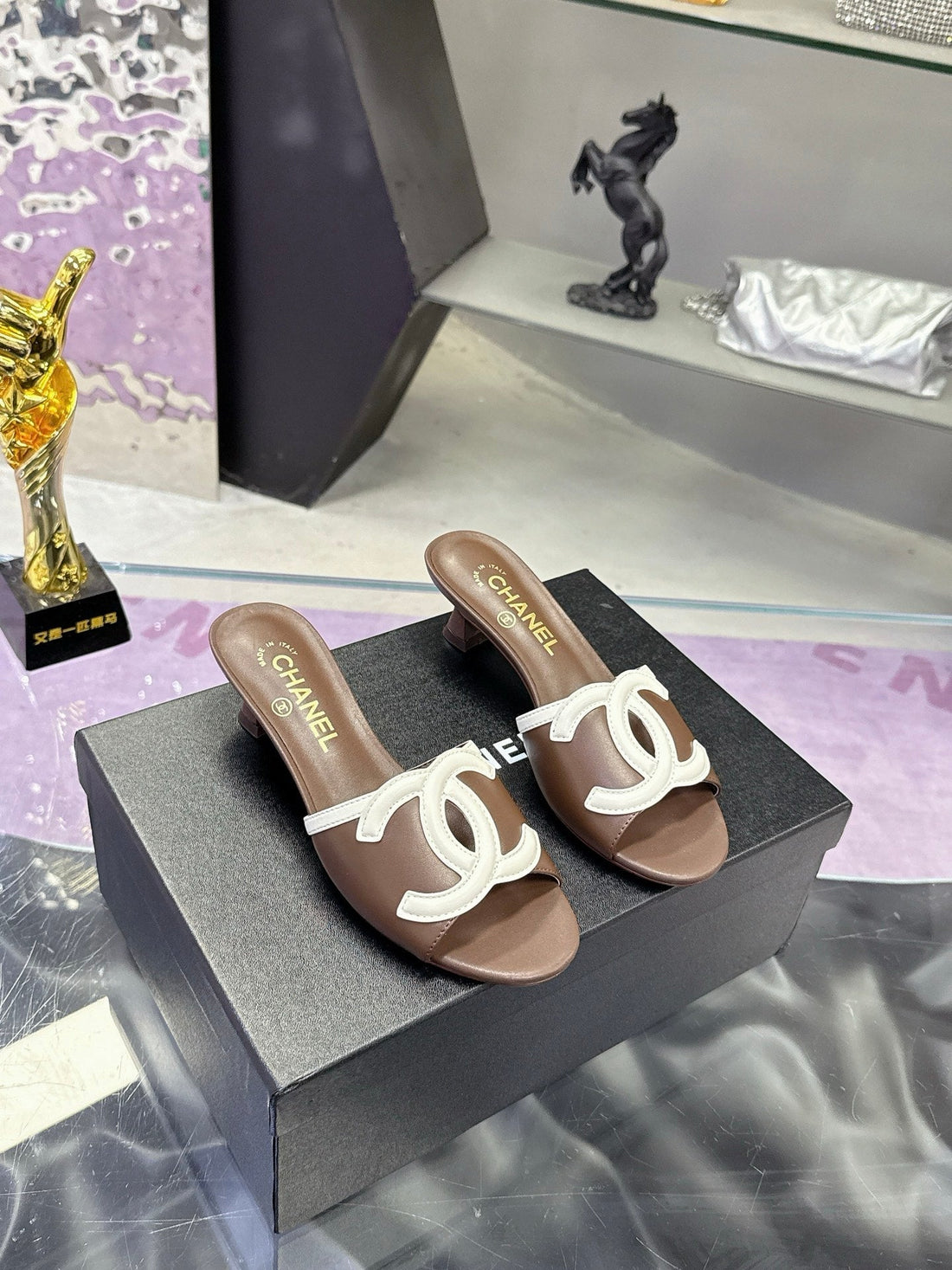 CC Double C Logo Kitten Heel 25MM Sandals Brown In Leather 757851