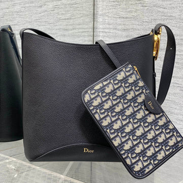 CD Médaillon Bucket Bag 26.5cm Black In Cowhide 155522