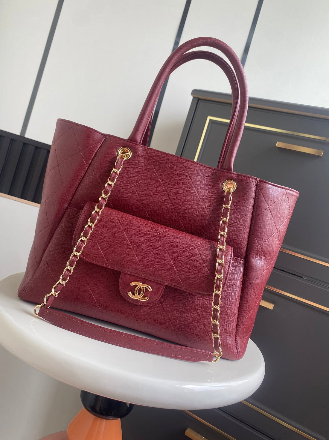 CC Tote Bag 39CM Burgundy Caviar Cowhide