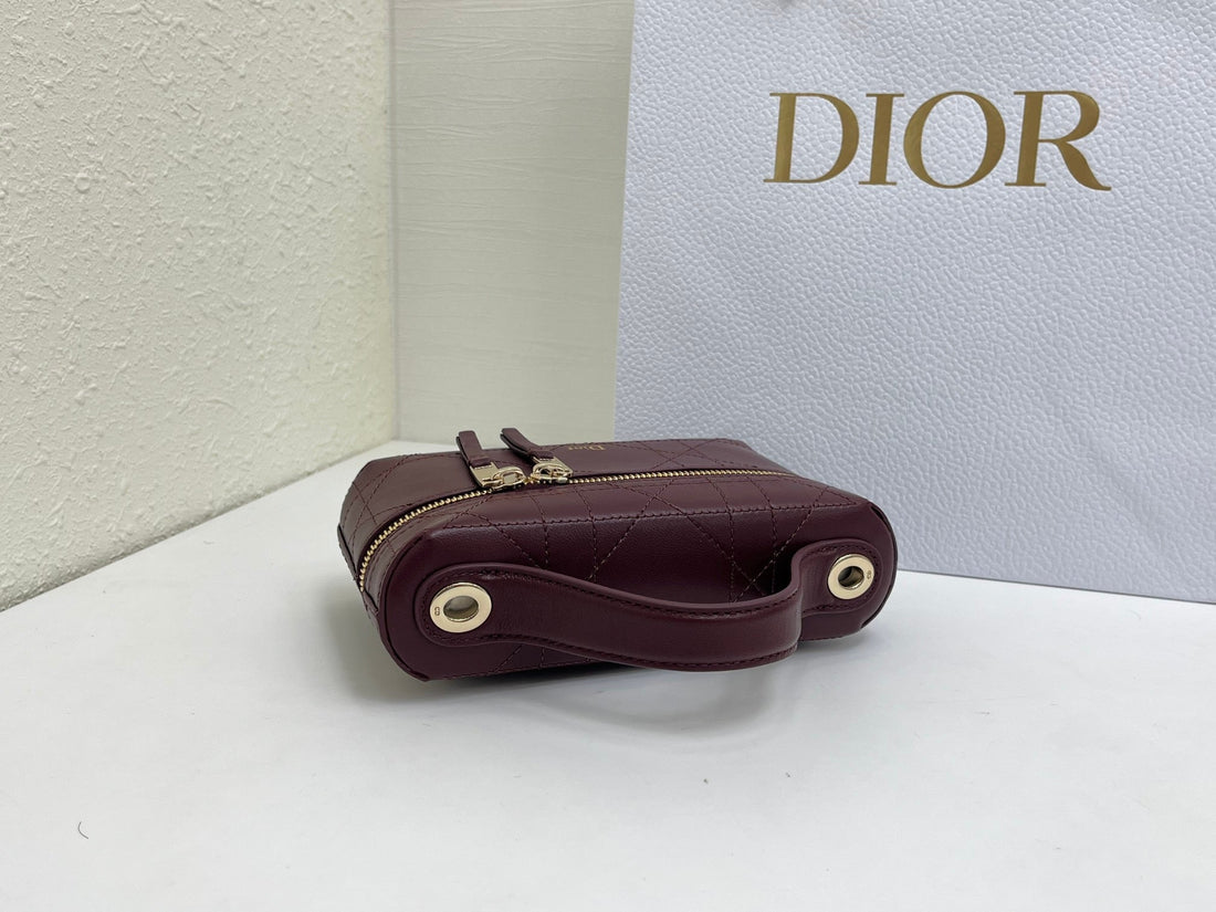 CD Cannage Vanity Chain Bag 19CM Burgundy Cowhide 158122