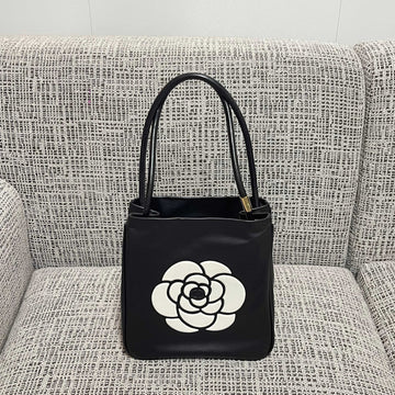 CC Vintage Tote Bag Embossed Camellia 25CM White Lettering Black Calfskin