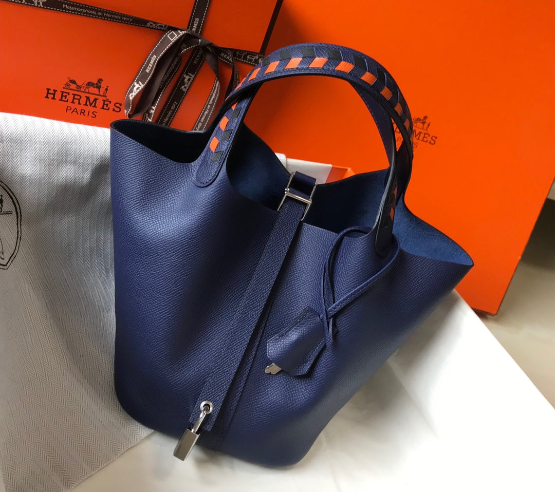 HM Picotin Lock 22 Navy Epsom With Braid Strap