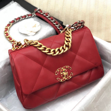 19 Flap Bag 26 Red Lambskin Gold Hardware