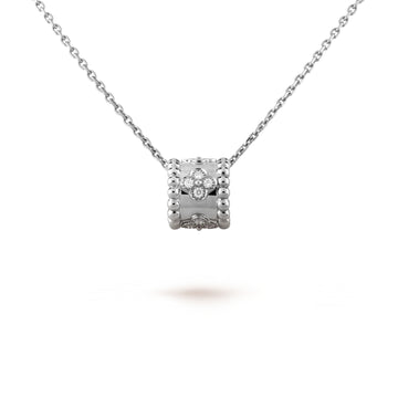 Perlee Pedant Sivler Diamond Necklace