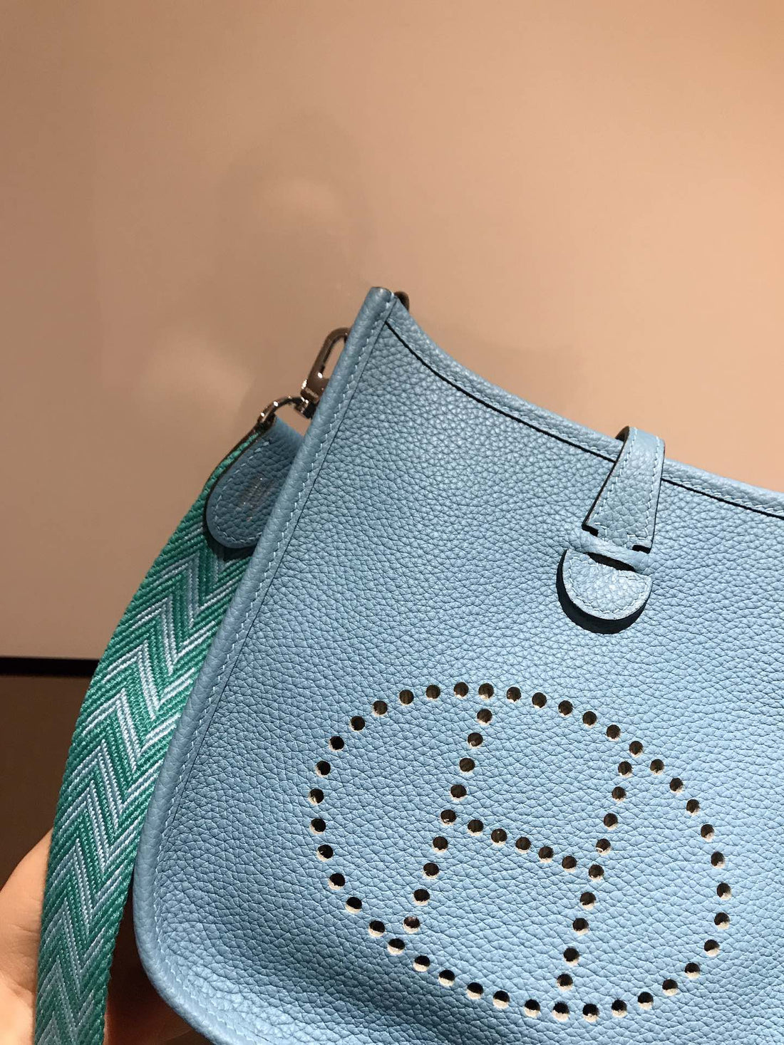 HM Evelyne Mini 18 Cerulean Togo