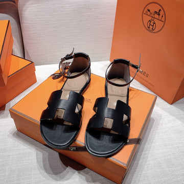 Santorini Sandal Black Etoupe Calfskin