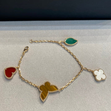 Vca Lucky Vintage 4 Motifs Gold Bracelet