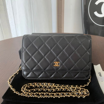 Woc 19CM Black Lambskin Gold Hardware