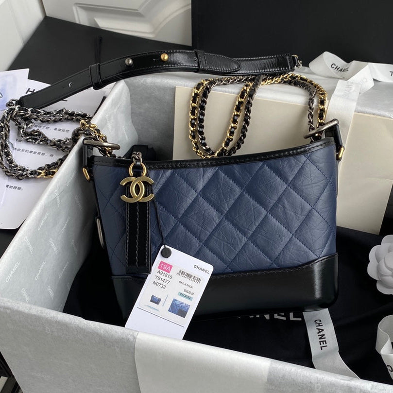 Chanel 25 Gabrielle Black Blue 20CM Calfskin 289507