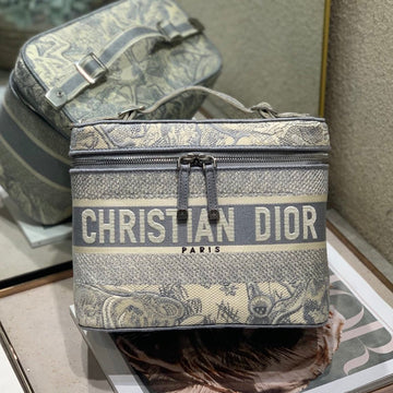 Small 25 Vanity Case In Pastel Gray Monogram Oblique Jacquard