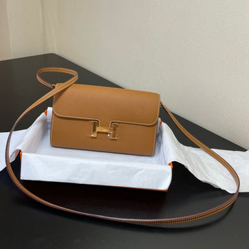 Constance To Go 20.5 Gold Epsom Gold Hardware