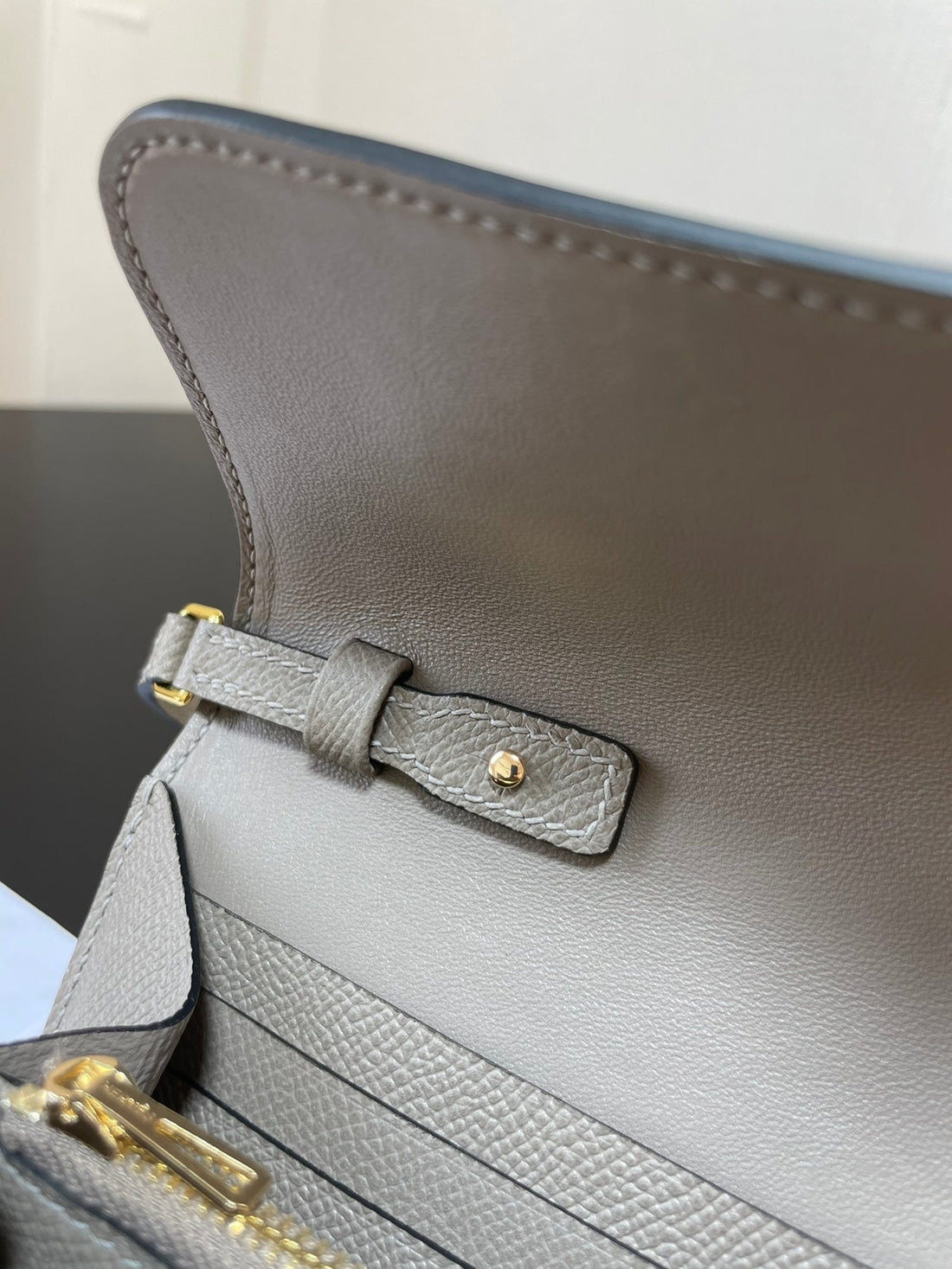 Constance To Go 20.5 Grey Epsom Gold Hardware