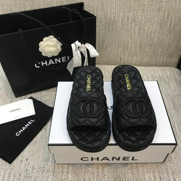 CC 2021 Logo Mules Black Quilted Lambskin 688660