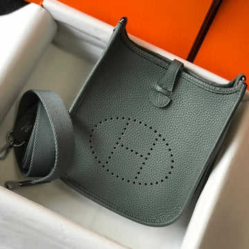 Mini Evelyne 18CM Almond Green Togo Silver Hardware