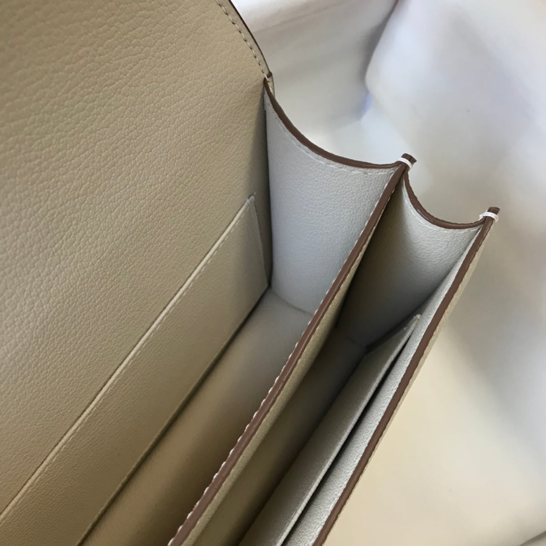 Constance 24 Cream Epsom Leather Silver Hardware