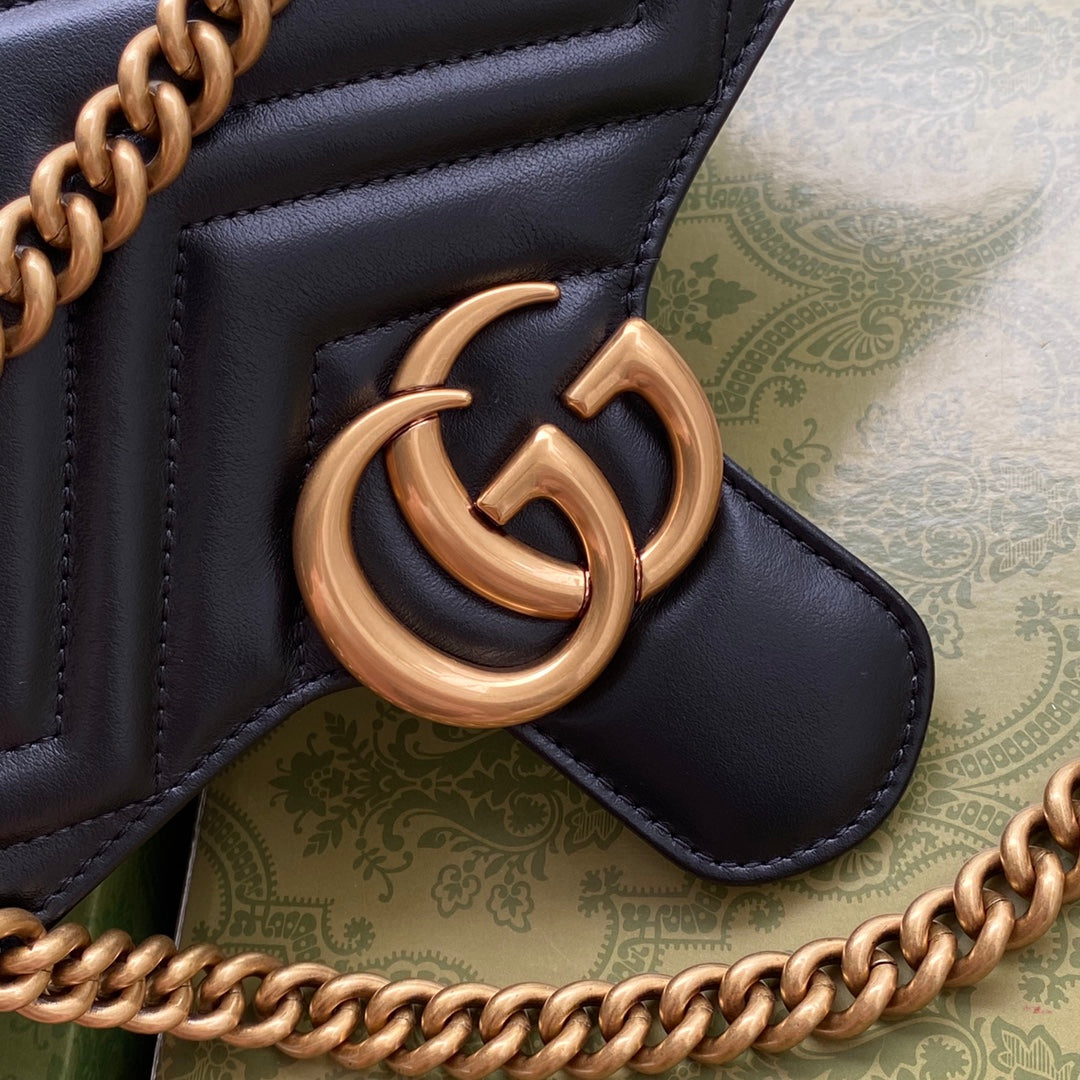 GG Marmont 26CM Black Calfskin Gold Hardware