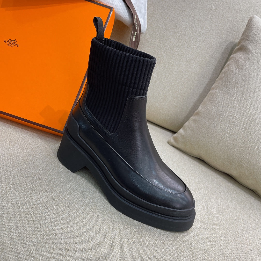 Hm Chelsea Boot Black Cowhide 347998