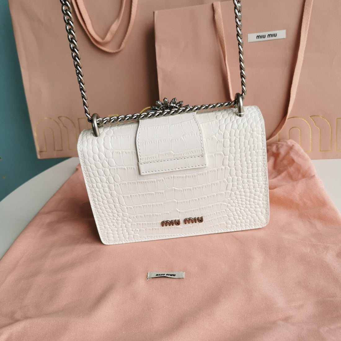 Lady 20 Handbag In Crocodile Pattern White Cream Calfskin