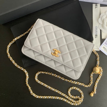 Classic Woc 19CM White Lambskin Gold Hardware