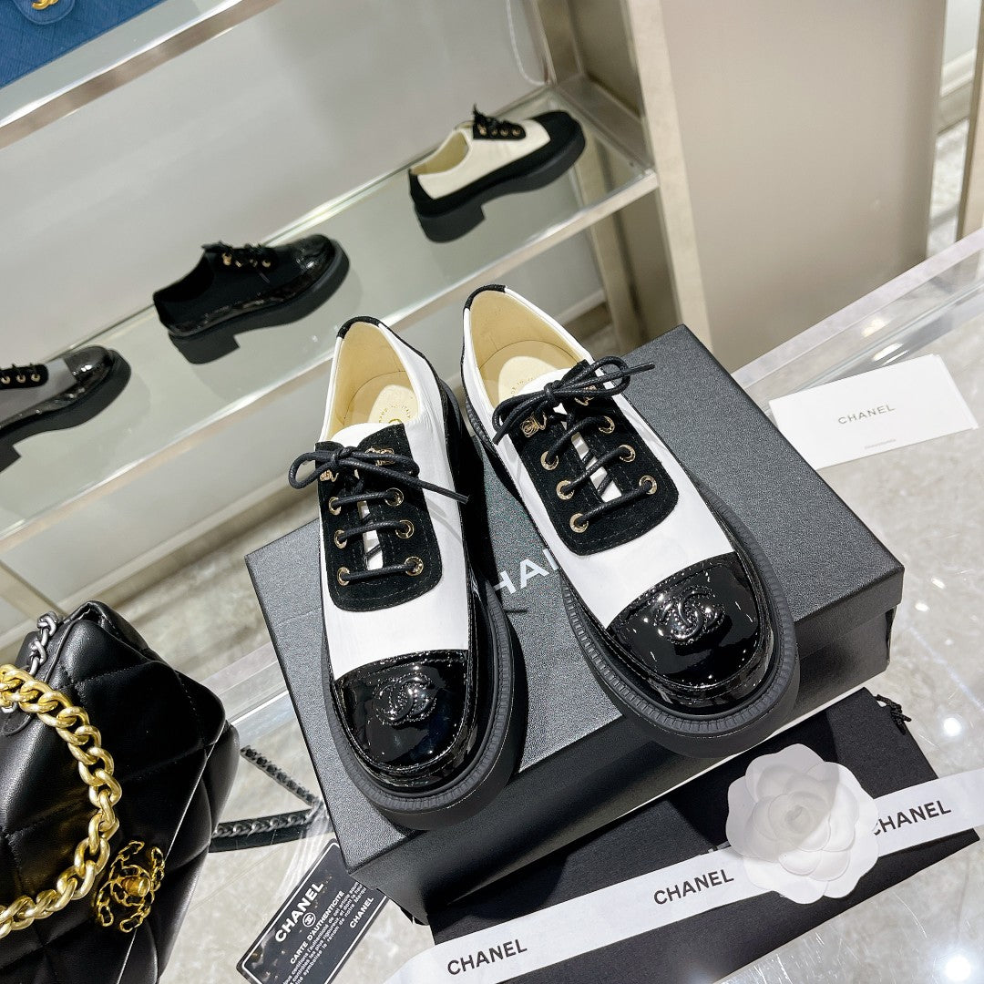 CC Sneaker 45MM Black White Wrinkled Lambskin And Cowhide