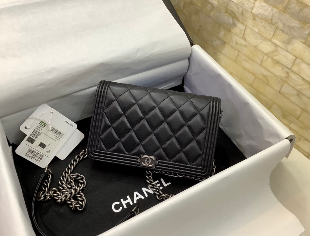CC Leboy Woc 19CM Black Quilted Lambskin Silver Hardware