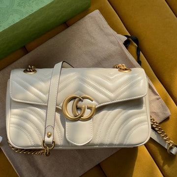 GG Marmont Matelassé Large 26 Bag White Calfskin