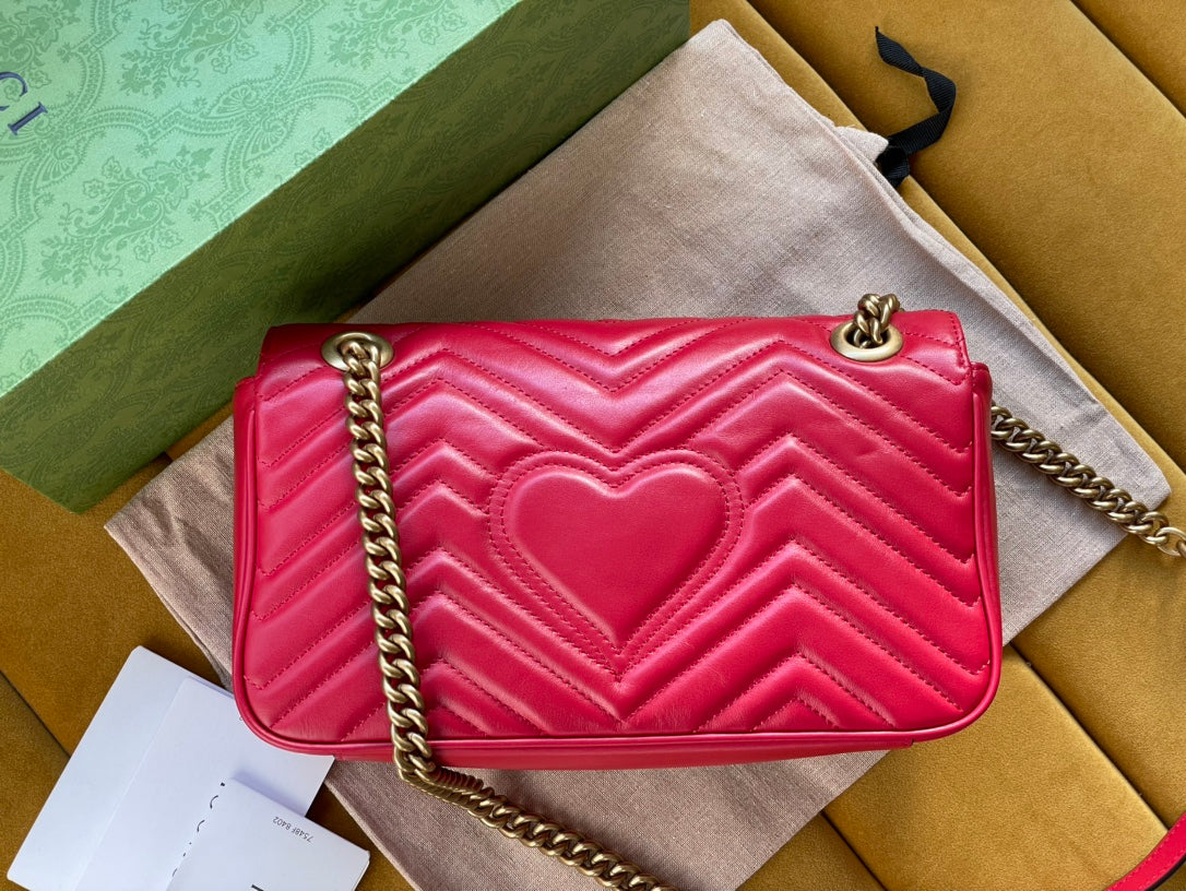 GG Marmont Matelassé Large 26 Bag Red Pink Calfskin