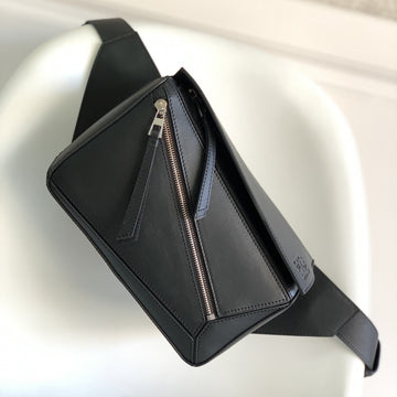 Loew Puzzle Small 24CM Black Leather Belt Bag