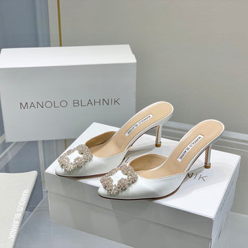 Manolo Buckle Mules 7CM White Silk 208019