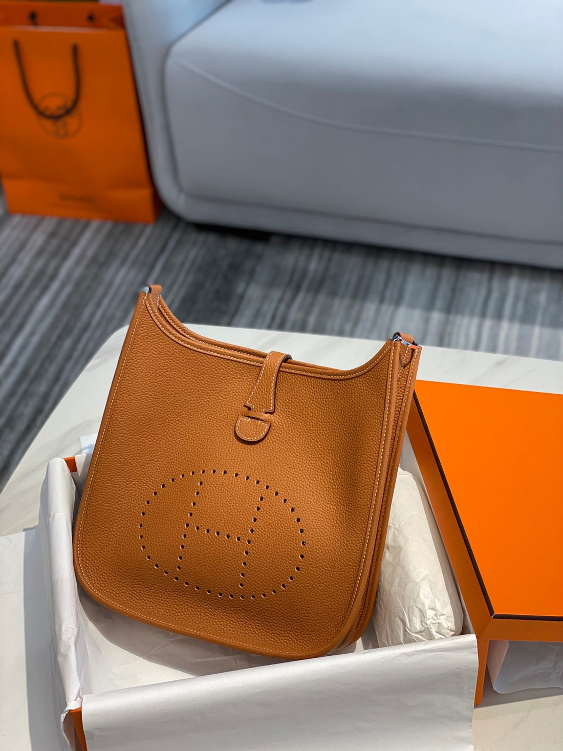 Evelyne 29CM Tan Togo Shw