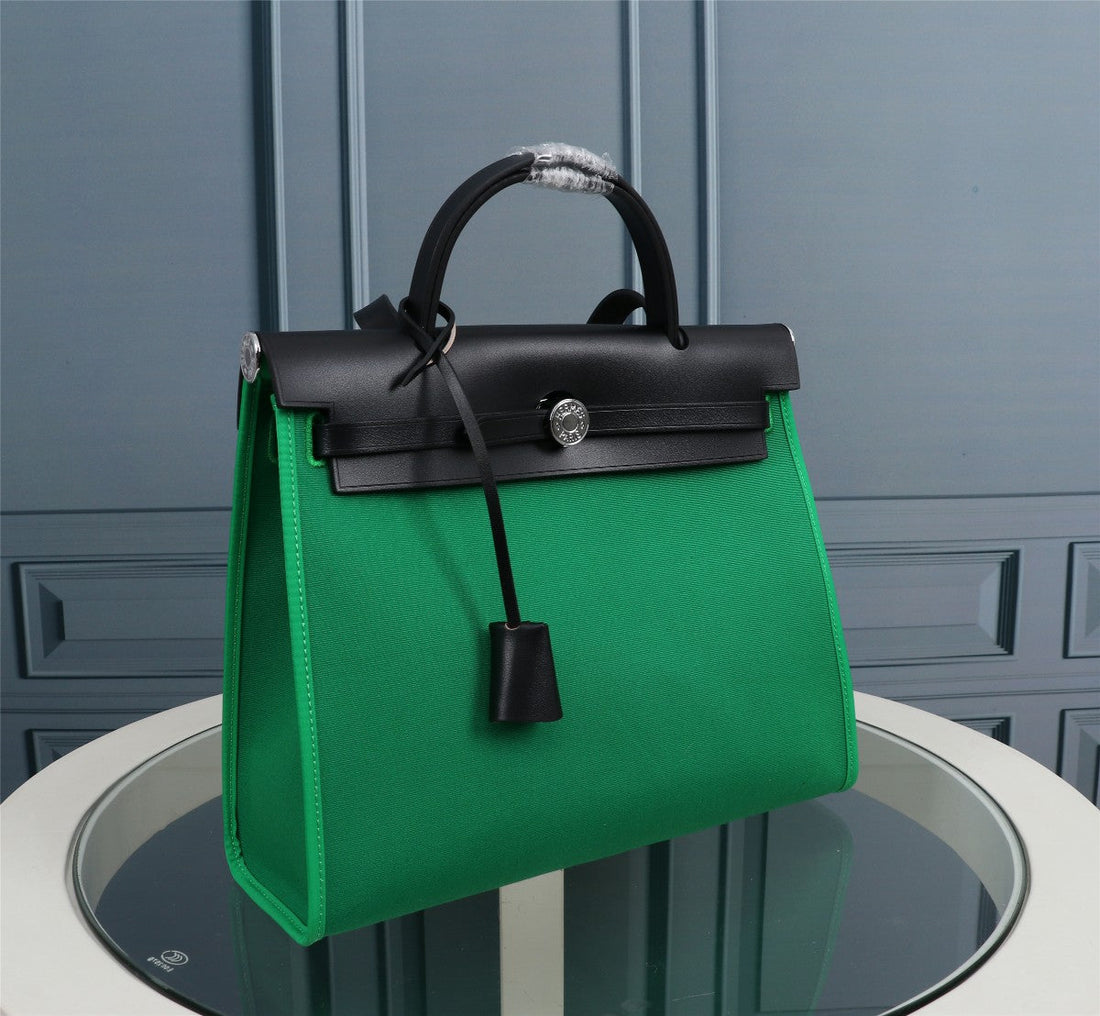 HM Herbag Zip 31 Sea Green And Black Canvas