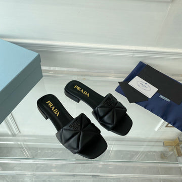 Pra Slide 25 Quilted Black Leather