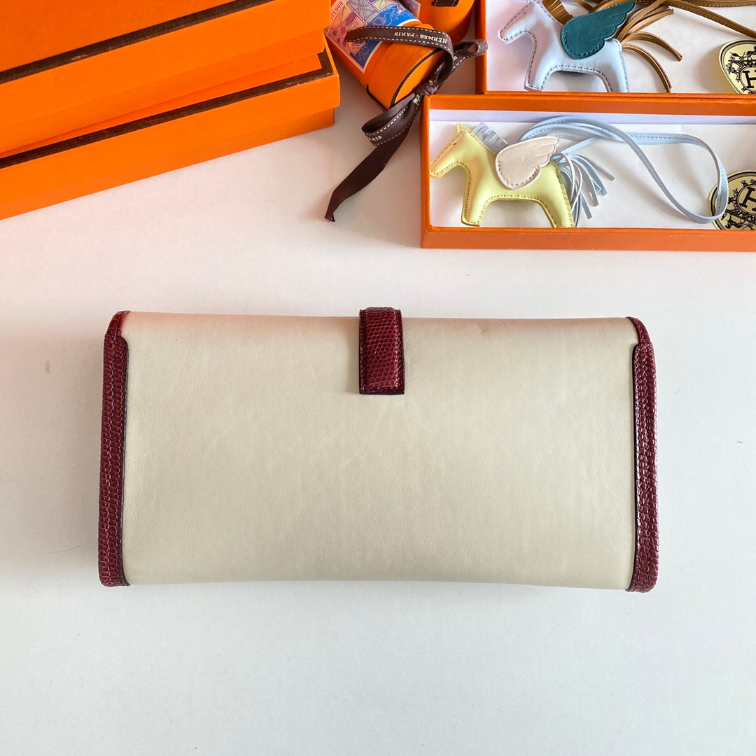 HM Jige Elan 29 Clutch In White Calfskin With Garnet Red Lizard Skin (25 Days Of Production)
