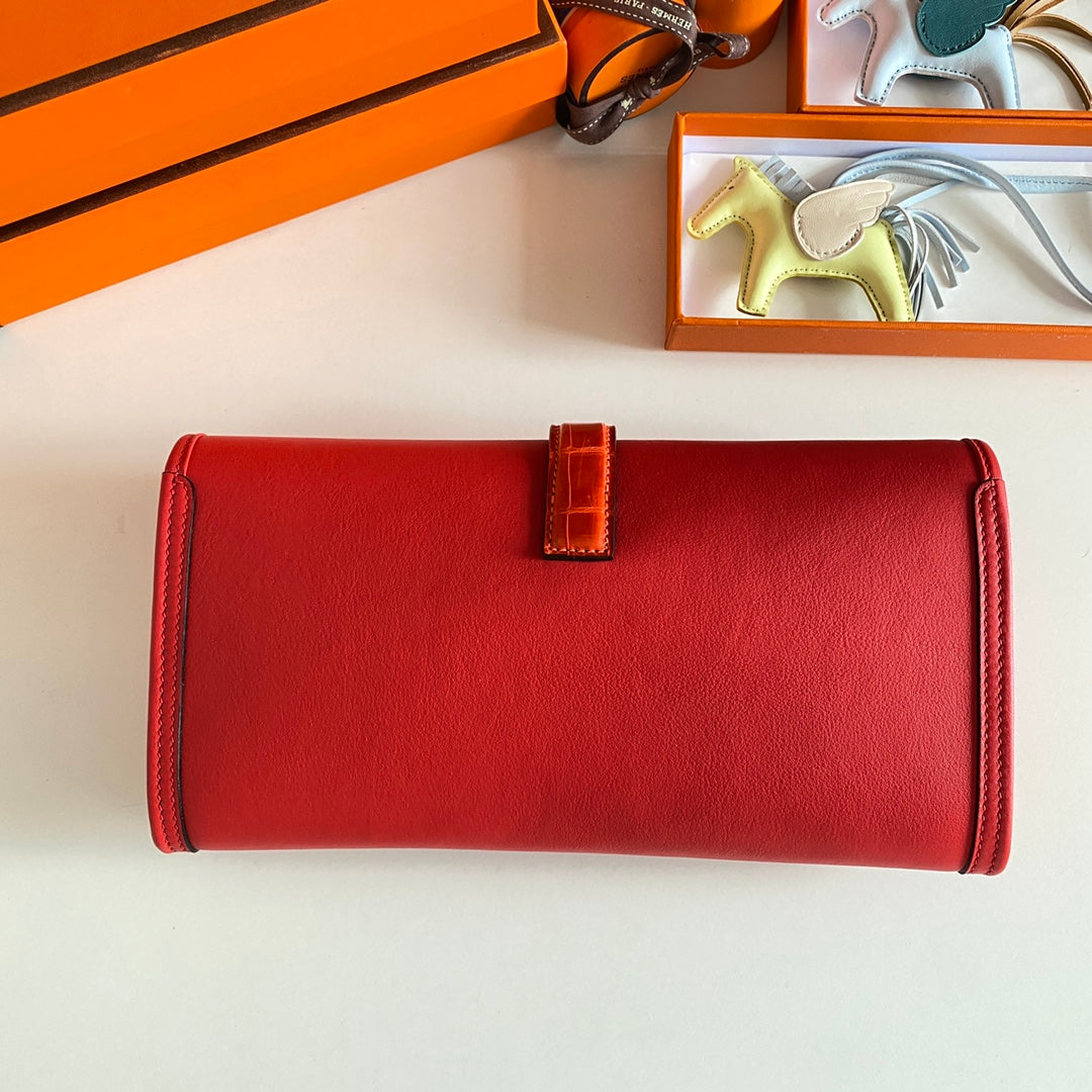 HM Jige Elan 29 Clutch In Ruby Red Calfskin With Apple Red Lizard Skin (25 Days Of Production)
