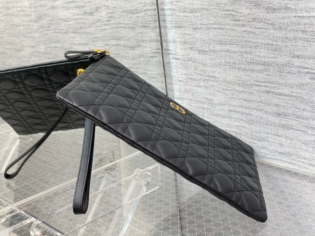 CD Large Caro Daily Black Calfskin Pouch