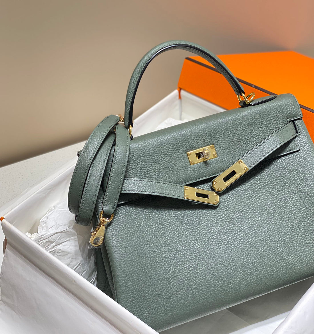 HM Kelly 32CM Bag In Pine Togo Gold Hardware