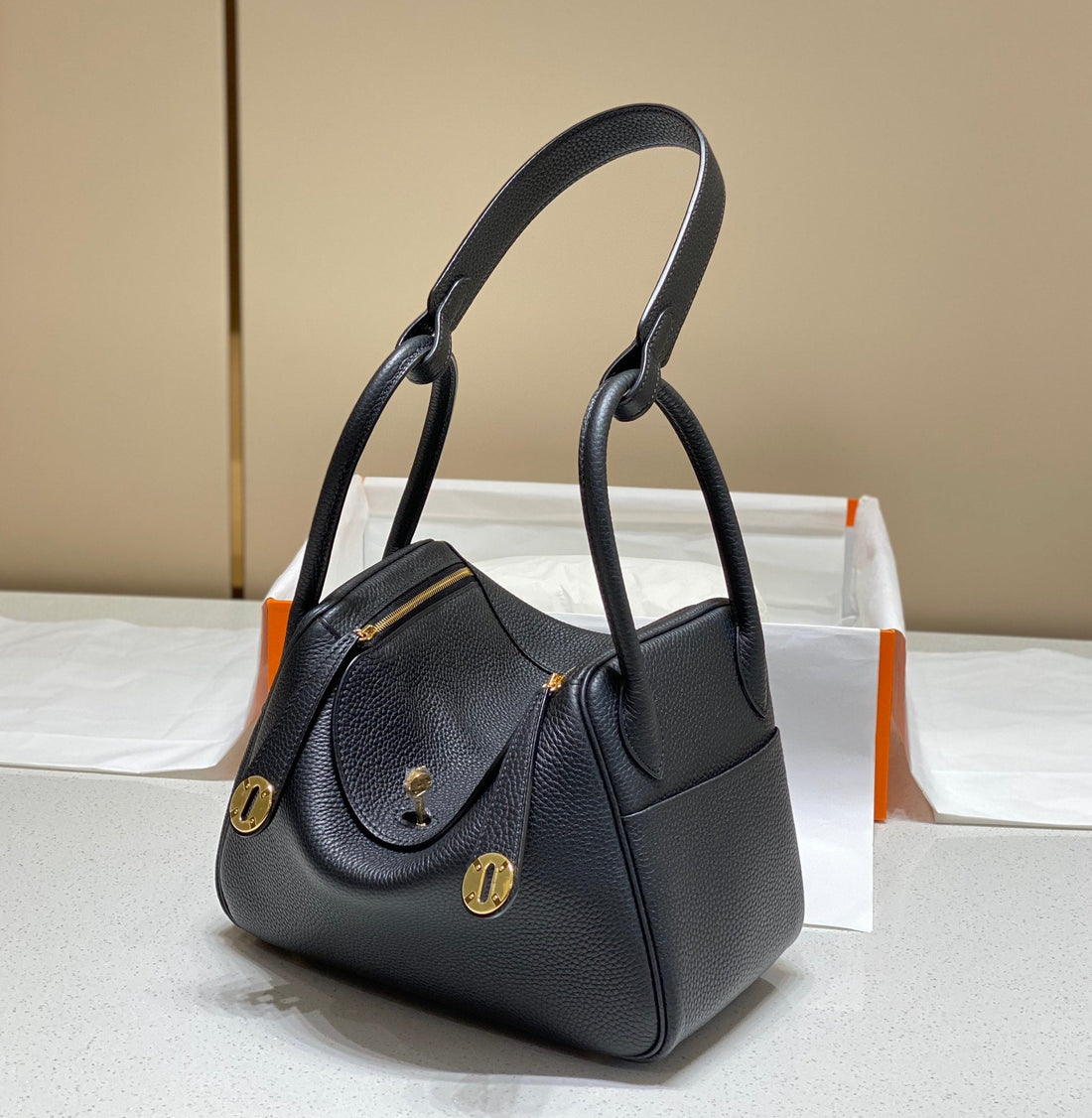 HM Lindy 30 Bag Black Taurillon Clemence Leather