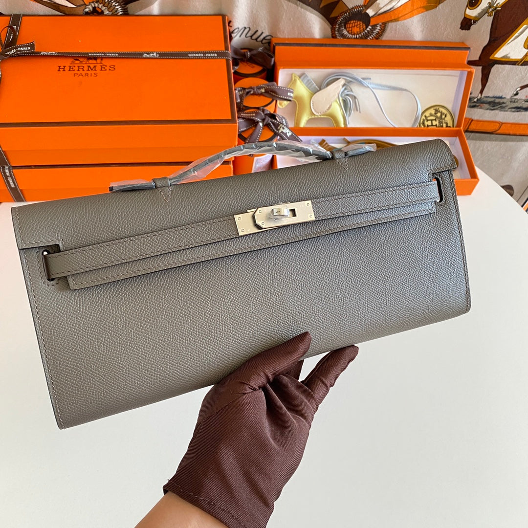 HM Kelly Cut 31 Fossil Gray Epsom Leather Silver Hardware 229053