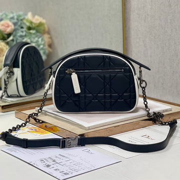 Vibe Hobo 22 Bag In Black Calfskin