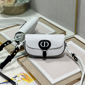 Bobby East-West 21 Bag In White Lambskin