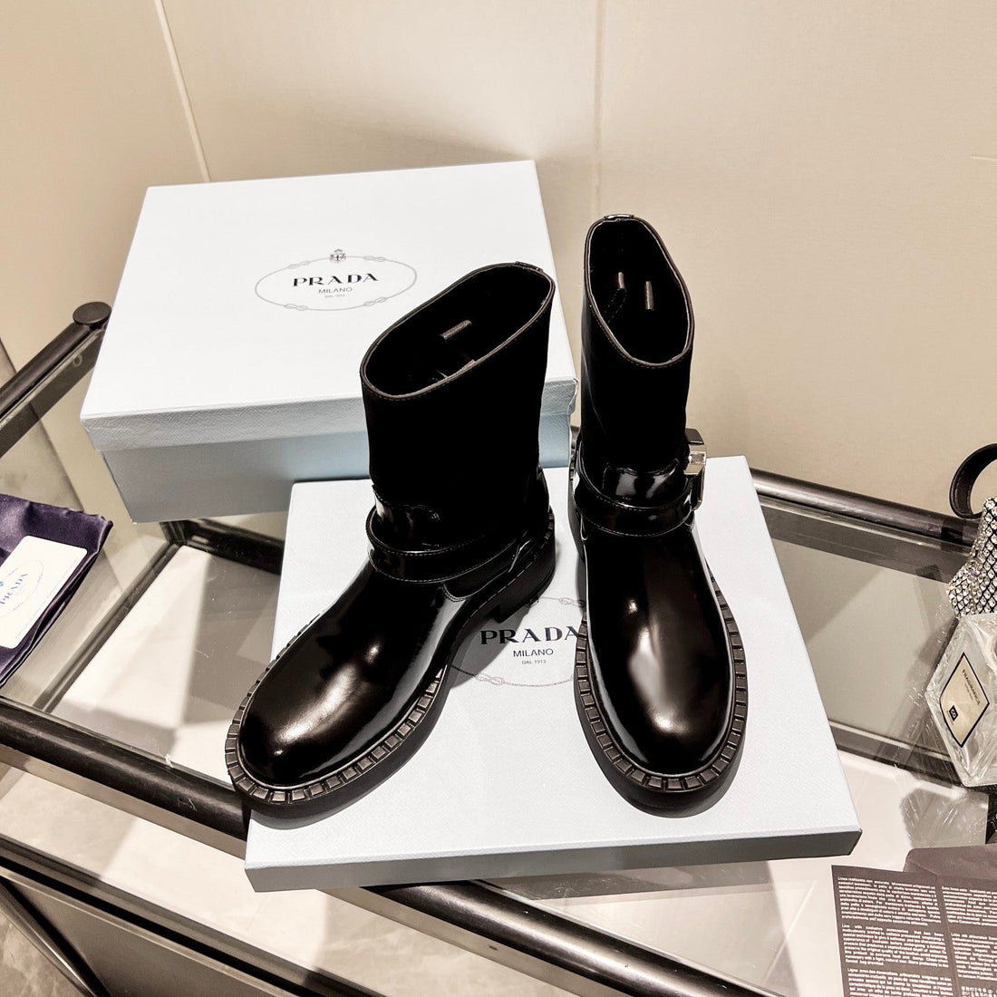 Ankle Boots With Strap In Black Calfskin